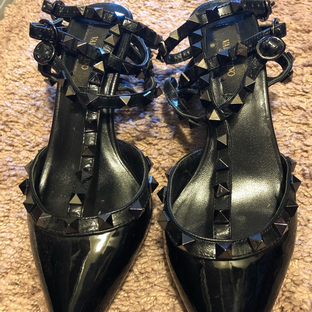 Valentino Garavani rockstar noir T-strap pump